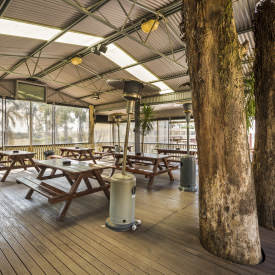 Relaxed dining and social functions at Lockies Hotel