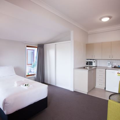 Relax in comfort at Royal Palms Resort accommodation