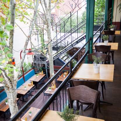 Queens Tavern for social and corporate function occasions