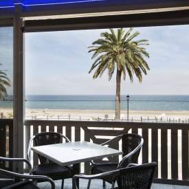 Seacliff Beach Hotel where you can enjoy beachside views