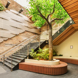 Enjoy our al fresco area at Crows Nest Hotel